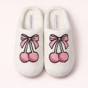 NWT 2x Layer Memory Foam Pink Bow Coquette Cherry Slippers